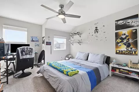 Bedroom - 553 Pagoda Loop, Delaware, OH 43015 photo 8 of 13