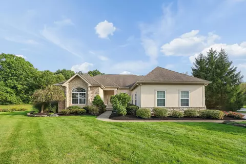 8605 Swisher Creek Xing, New Albany, OH 43054
