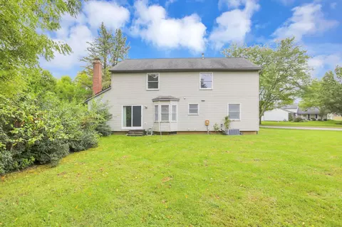 Exterior - 7141 Sweeny Ct, Dublin, OH 43017 photo 9 of 12