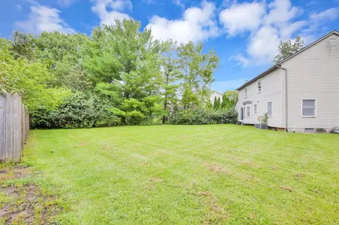 Exterior - 7141 Sweeny Ct, Dublin, OH 43017 photo 11 of 12