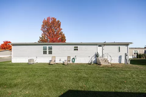 21 Winter Pine Dr, Delaware, OH 43015 photo 2