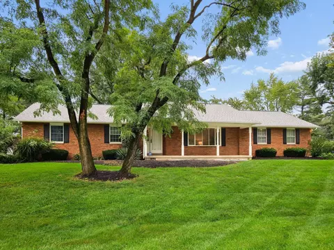 2670 Geyerwood Ct, Grove City, OH 43123