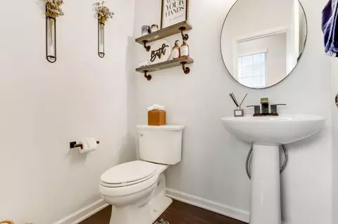 Bath - 5476 Spring River Ave, Dublin, OH 43016 photo 1 of 6