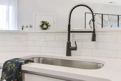 Kitchen - 5476 Spring River Ave, Dublin, OH 43016 photo 7 of 7