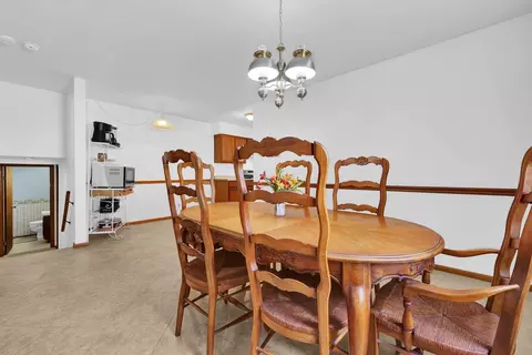 Dining - 81 Fieldpoint Rd, Heath, OH 43056 photo 2 of 2