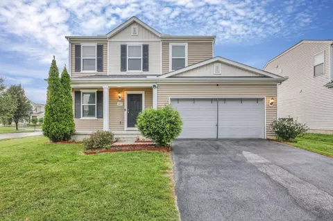 207 Long Cay Ln, Reynoldsburg, OH 43068