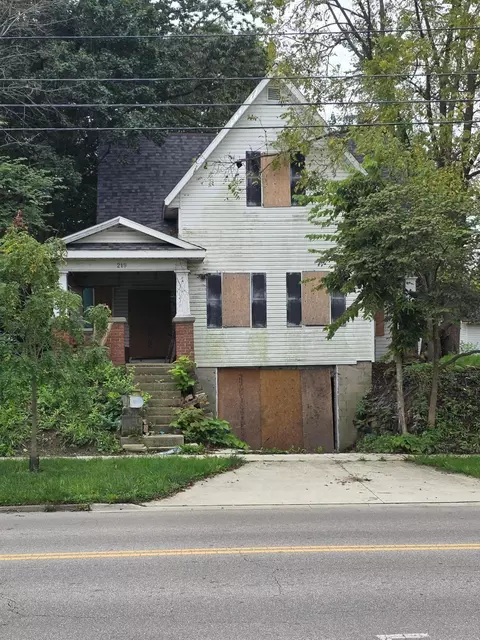 219 E 6th St, Marysville, OH 43040