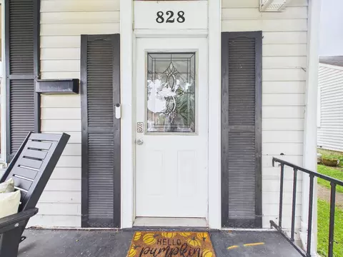 Exterior - 828 E Wheeling St, Lancaster, OH 43130 photo 8 of 18