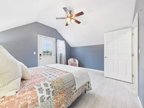 Bedroom - 828 E Wheeling St, Lancaster, OH 43130 photo 7 of 8