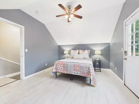 Bedroom - 828 E Wheeling St, Lancaster, OH 43130 photo 8 of 8