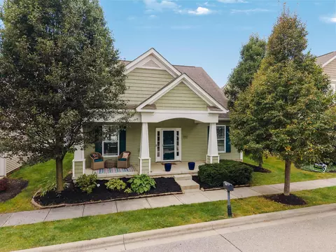 2143 Sawgrass St, Grove City, OH 43123