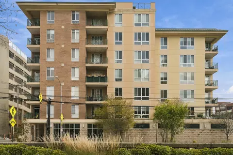 196 S Grant Ave #507, Columbus, OH 43215
