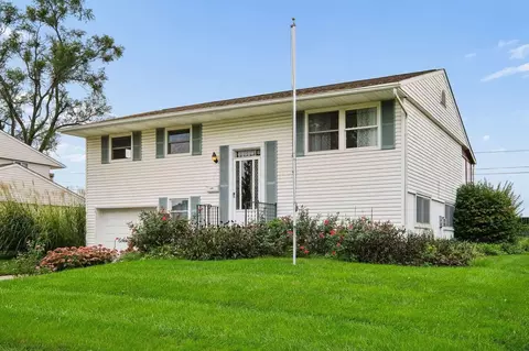 5235 Rampart Rd, Columbus, OH 43207