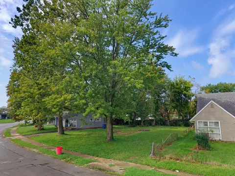 2127 Dawnlight Ave, Columbus, OH 43211