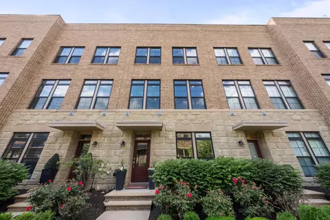 976 Pullman Pl #26, Grandview Heights, OH 43212