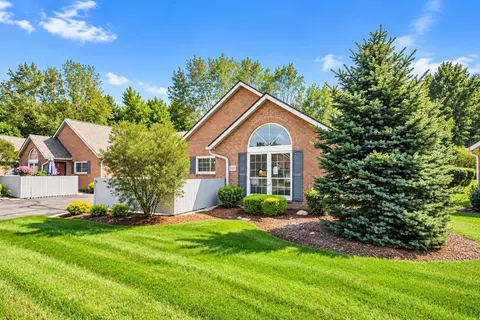 5688 Blendon Valley Dr, Columbus, OH 43230