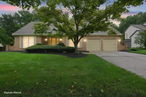 312 Tallowwood Dr, Westerville, OH 43081