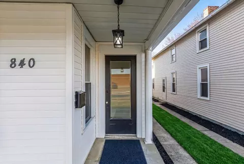 Exterior - 840 E Main St, Lancaster, OH 43130 photo 5 of 7