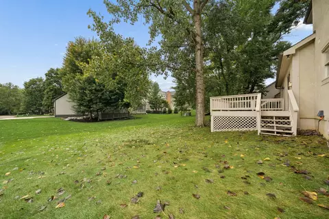 Exterior - 9251 Din Eidyn Dr, Dublin, OH 43017 photo 6 of 8