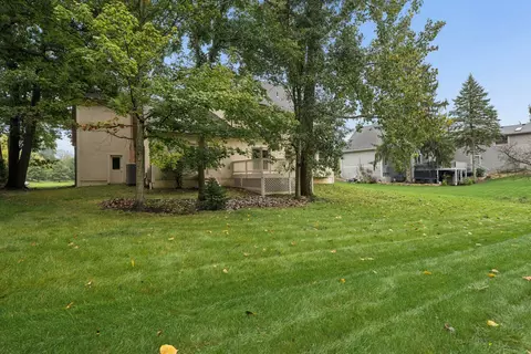 Exterior - 9251 Din Eidyn Dr, Dublin, OH 43017 photo 3 of 8