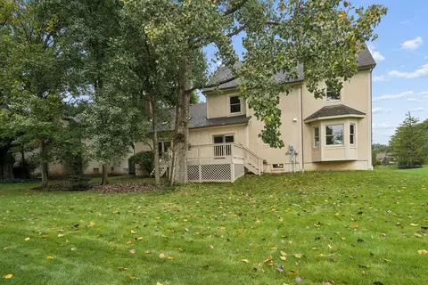 Exterior - 9251 Din Eidyn Dr, Dublin, OH 43017 photo 5 of 8