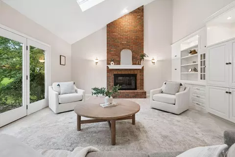 Living - 9251 Din Eidyn Dr, Dublin, OH 43017 photo 6 of 8