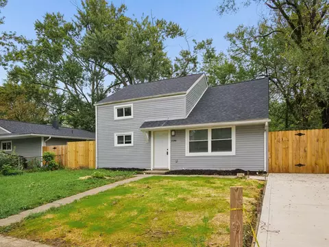 2344 Century Dr, Columbus, OH 43211