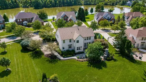 8358 Meadowmoore Pl, Pickerington, OH 43147