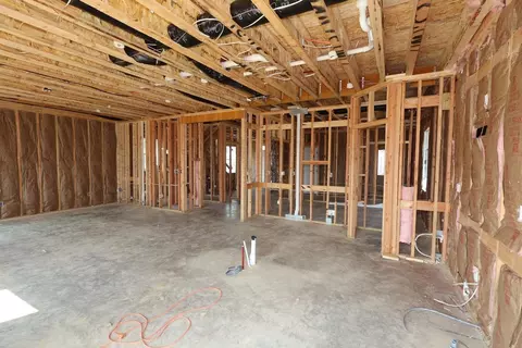 Entry Way - 1006 Dawsons Dr, Hebron, OH 43025 photo 1 of 6