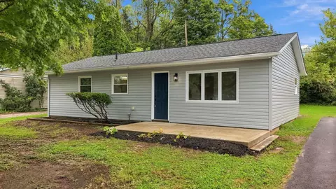 956 Hillridge Rd, Reynoldsburg, OH 43068