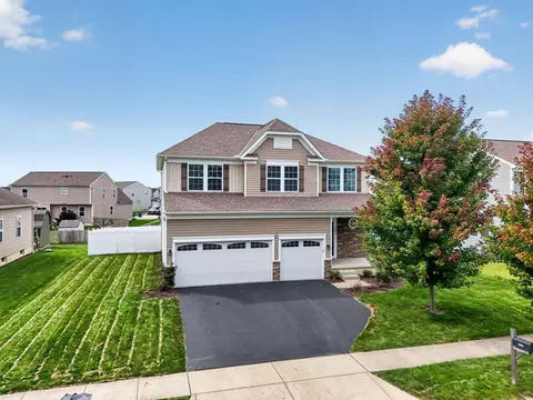 1655 Tamarac Dr, Marysville, OH 43040