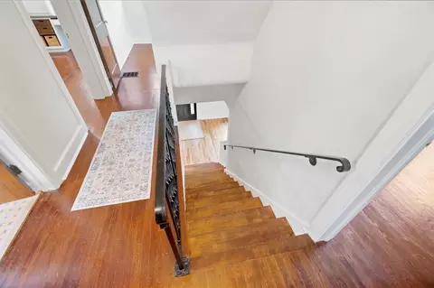 Entry Way - 1707 Longview Dr, Springfield, OH 45504 photo 6 of 11