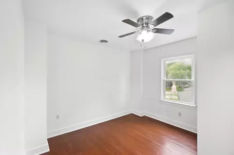 Bedroom - 1707 Longview Dr, Springfield, OH 45504 photo 6 of 7