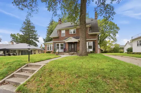 Exterior - 1707 Longview Dr, Springfield, OH 45504 photo 15 of 17
