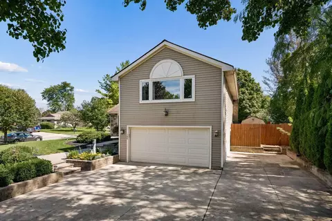 Exterior - 166 Ormsbee Ave, Westerville, OH 43081 photo 24 of 25