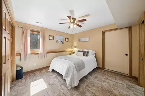 Bedroom - 166 Ormsbee Ave, Westerville, OH 43081 photo 7 of 8