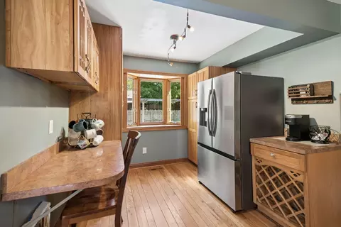 Kitchen - 166 Ormsbee Ave, Westerville, OH 43081 photo 6 of 7