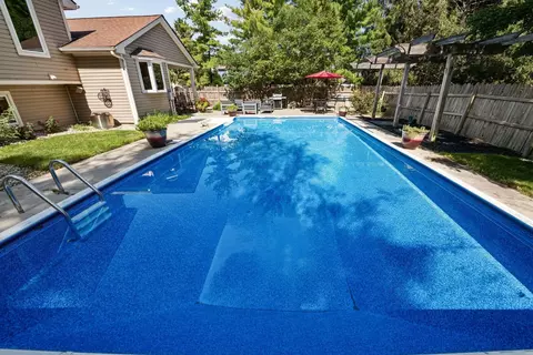 Exterior - 166 Ormsbee Ave, Westerville, OH 43081 photo 17 of 25