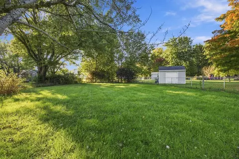Exterior - 2013 Harris Dr, Marion, OH 43302 photo 6 of 6