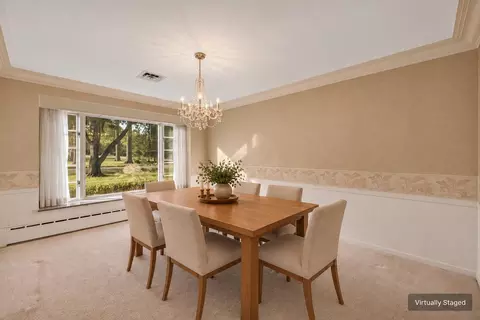 Dining - 758 King Ave, Marion, OH 43302 photo 1 of 2
