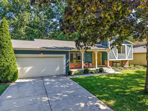 438 Theori Ave, Columbus, OH 43230