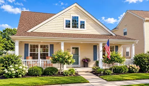 6083 Grand Strand Ave, Westerville, OH 43081