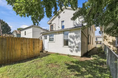 Exterior - 128 Union St, Lancaster, OH 43130 photo 5 of 9