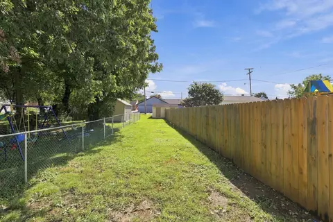 Exterior - 128 Union St, Lancaster, OH 43130 photo 7 of 9