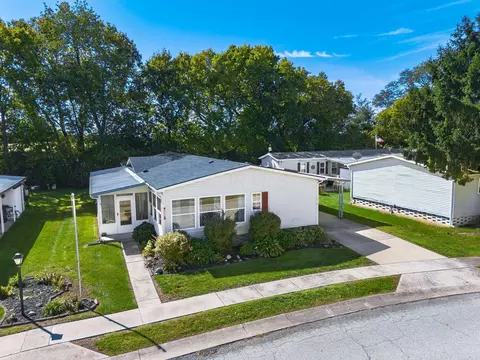 4526 Janice Marie Blvd, Obetz, OH 43207