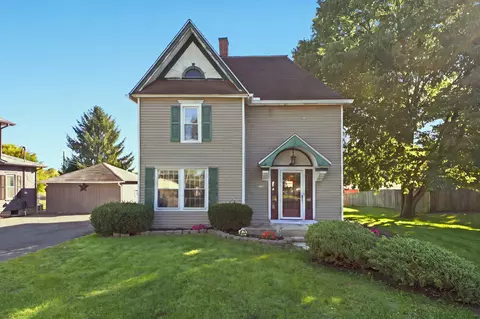 174 N Marion St, Waldo, OH 43356