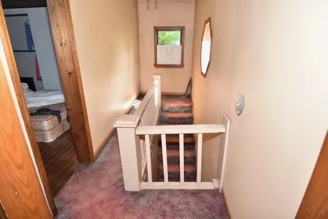 Entry Way - 5635 Lancaster Rd, Hebron, OH 43025 photo 1 of 4