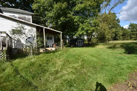 Exterior - 5635 Lancaster Rd, Hebron, OH 43025 photo 6 of 7