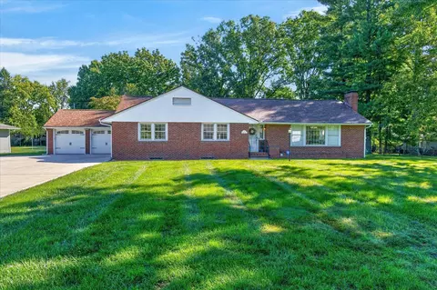 1 Shawnee Dr, Chillicothe, OH 45601