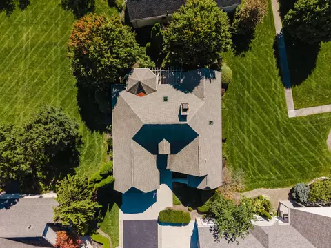 View/Area - 9985 Gresham Ct, Powell, OH 43065 photo 6 of 8